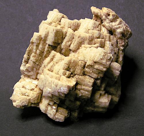 Albita, microclina<br />Viladrau, Comarca Osona, Gerona / Girona, Catalonia / Catalunya, Spain<br />6,6 x 5,6 cm.<br /> (Autor: Frederic Varela)