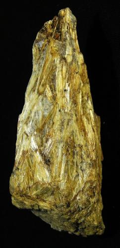 Tremolita<br />Xauxa Quarry (Aymar Quarry), Turó de Xauxa / Sot de les Pedreres, Gualba, Comarca Vallès Oriental, Barcelona, Catalonia / Catalunya, Spain<br />7 x 3 cm.<br /> (Autor: Frederic Varela)