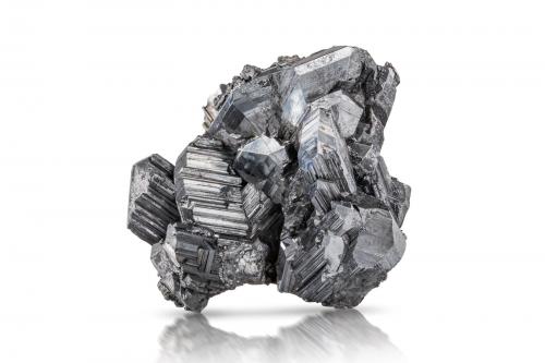 Chalcocite<br />Bristol Copper Mine, Bristol, Hartford County, Connecticut, USA<br />4.5 x 3 x 4.5 cm / main crystal: 3 cm<br /> (Author: MIM Museum)