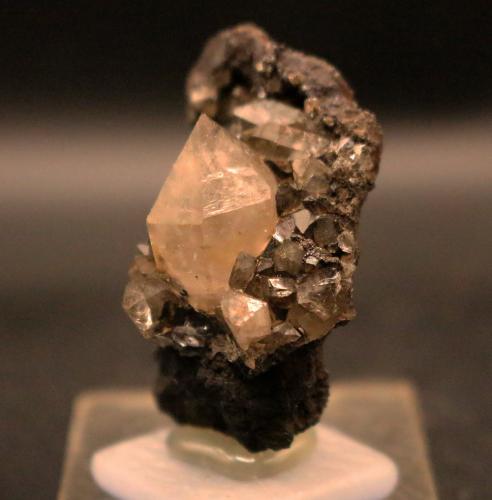 Cuarzo<br />Mina Rómulo, Collado La Mina, Llano del Beal, Cartagena, Comarca Campo de Cartagena, Región de Murcia (Murcia), España<br />4 x 3 cm<br /> (Autor: Pedro Antonio)