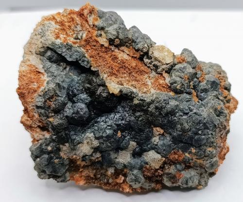 Esfalerita (variedad marmatita)<br />Túnel José Maestre, Sierra Minera de Cartagena-La Unión, Portmán, La Unión, Comarca Campo de Cartagena, Región de Murcia (Murcia), España<br />8''5x5''5cm<br /> (Autor: AntonioJesus)