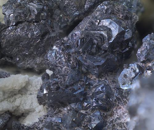 Nickelskutterudita-Skutterudita (Series)<br />Minas de Cala, Cala, Comarca Sierra de Huelva, Huelva, Andalucía, España<br /><br /> (Autor: Antonio Carmona)