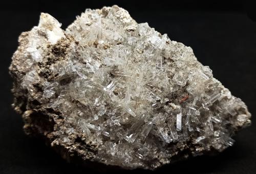 cuarzo<br />Mina Cavnic, zona minera Cavnic, Cavnic, Maramures, Rumanía<br />80x45x35 mm.<br /> (Autor: Luis Edmundo Sánchez Roja)