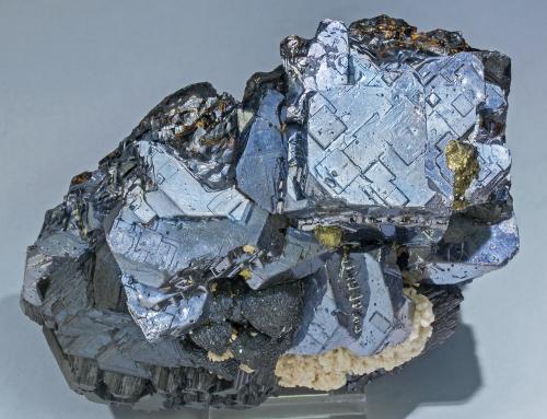 Galena with Sphalerite, Calcite, Tetrahedrite (Group) and Chalcopyrite<br />Dalnegorsk, Dalnegorsk Urban District, Primorsky Krai, Russia<br />11.7 × 9.7 × 8.3 cm<br /> (Author: Jordi Fabre)