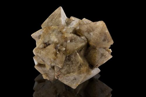 Mellite<br />Csordakút Mine, Bicske-Csordakút, Bicskei District (Bicske-Zsámbéki basin), Fejér County, Hungary<br />10.5 x 9 x 9 cm / main crystal: 5.1 cm<br /> (Author: MIM Museum)