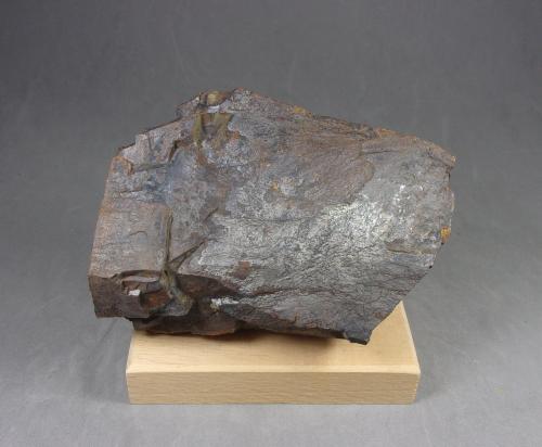 Todorokita<br />Mina de Nicola, Luni, Provincia La Spezia, Liguria, Italia.<br />9,5 x 6,5 x 4 cm.<br /> (Autor: J. G. Alcolea)