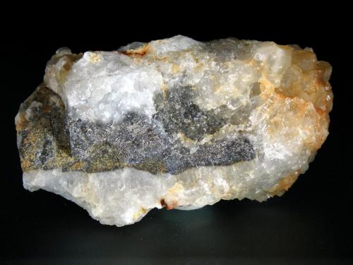 Bismuto<br />Mina Dolores, Grupo Minero Dolores, Las Lomas, Pozoblanco, Comarca Los Pedroches, Córdoba, Andalucía, España<br />9 x 5 cm.<br /> (Autor: Antonio P. López)