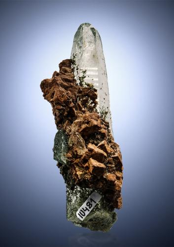 Quartz, Ankerite, Chlorite<br />Krumltal (valle), Rauris, Distrito Zell am See, Salzburgo/Salzburg, Austria<br />Specimen height 9 cm<br /> (Author: Tobi)