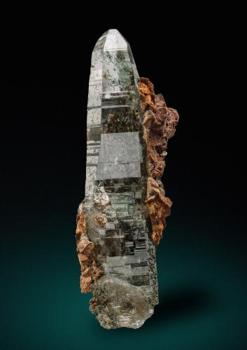 Quartz, Ankerite, Chlorite<br />Krumltal (valle), Rauris, Distrito Zell am See, Salzburgo/Salzburg, Austria<br />Specimen height 9 cm<br /> (Author: Tobi)