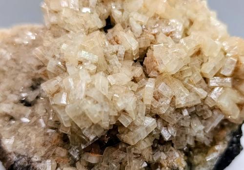 Barita.<br />Corta Quebrantahuesos, Cerro Colorado, Minas de Rio Tinto, Minas de Riotinto, Comarca Cuenca Minera, Huelva, Andalucía, España<br />10x8 cm<br /> (Autor: AntonioJesus)