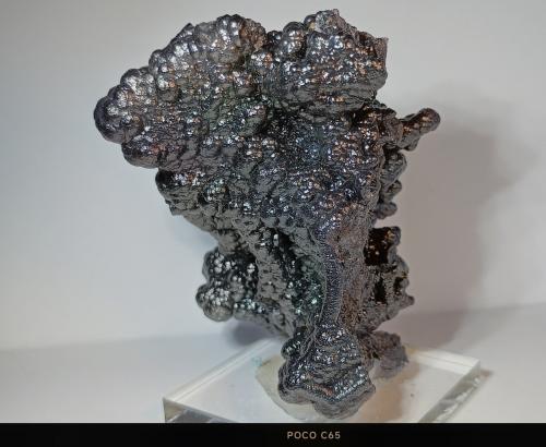 Goethita<br />Minas de Tharsis, Tharsis, Alosno, Comarca El Andévalo, Huelva, Andalucía, España<br />4 x 4 x 6 cm.<br /> (Autor: Felipe Abolafia)