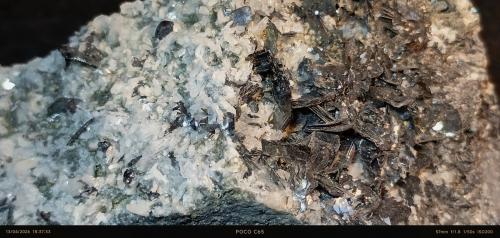 Hematites<br />Mina El Inglés, Los Jarales, Carratraca, Comarca Valle del Guadalhorce, Málaga, Andalucía, España<br />4,5 x 9,5 cm.<br /> (Autor: Felipe Abolafia)