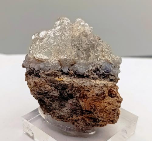 Ópalo (variedad hialita).<br />Hacienda Jaral de Berrio, San Felipe, Municipio San Felipe, Guanajuato, México<br />5x5 cm<br /> (Autor: AntonioJesus)