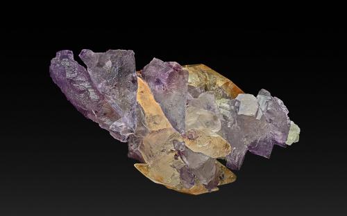 Fluorite, Calcite<br />Elmwood Mine, Carthage, Central Tennessee Ba-F-Pb-Zn District, Smith County, Tennessee, USA<br />12.0 x 6.5 cm<br /> (Author: am mizunaka)
