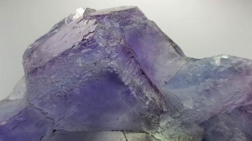 Fluorita morada.<br />Pozo Coroña, Filón Josefa-Veneros, Coroña de Arriba-La Collada, zona minera de La Collada, Siero, Comarca Oviedo, Principado de Asturias (Asturias), España<br />17x12 cm<br /> (Autor: AntonioJesus)