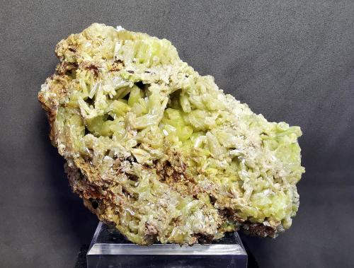 Piromorfita<br />Minas de El Horcajo, El Horcajo, Almodóvar del Campo, Comarca Campo de Calatrava, Ciudad Real, Castilla-La Mancha, España<br />11.5 x 7.3cm<br /> (Autor: Diego Navarro)