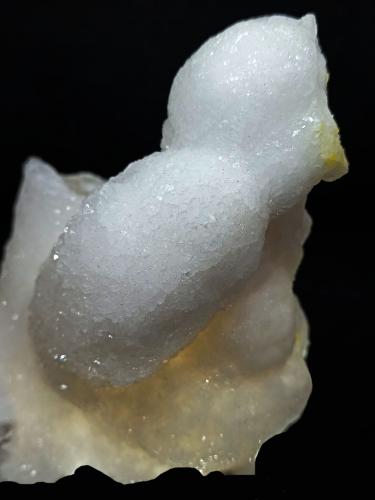 Aragonito<br />Mina San Antonio (Mina San Antonio el Grande), Campo Este, Distrito Santa Eulalia, Municipio Aquiles Serdán, Chihuahua, México<br />111x85x70 mm.<br /> (Autor: Luis Edmundo Sánchez Roja)