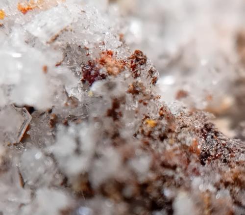 Kremersite and Demicheleite<br /><br />0.3-0.8 mm.<br /> (Author: mineralenzo)