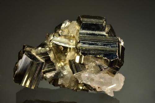 Pyrite<br />Beruang Tengah prospect, Kecamatan District, Gunung Mas Regency, Central Kalimantan Province, Indonesia<br />4.6 x 3.5 x 2.7 cm<br /> (Author: Michael Shaw)