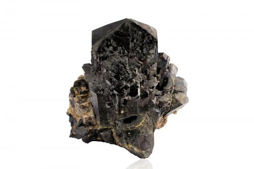 Columbita-(Fe)<br />Tsaramanga pegmatite (Tongafeno pegmatite), Comunidad Mahaiza, Betafo District, Vakinankaratra Region, Madagascar<br />8 x 5 x 9 cm / Cristal principal: 8.5 cm<br /> (Autor: Museo MIM)