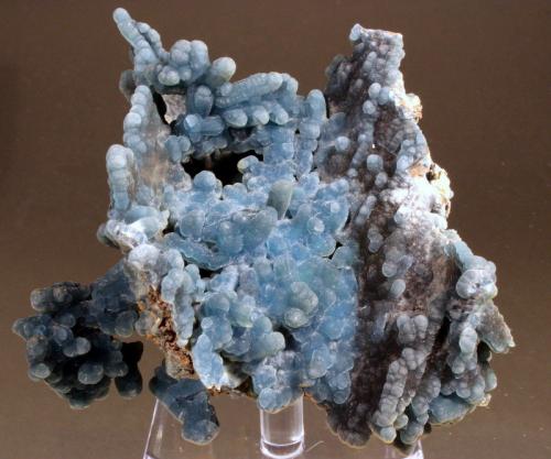 Plumbogummite<br />Yangshuo / Laohu area, Haiyang Mountains, Guilin Prefecture, Guangxi Zhuang Autonomous Region, China<br />11 x 9.5 cm<br /> (Author: Don Lum)