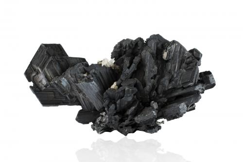 Chalcocite<br />Mina Bristol Copper, Bristol, Condado Hartford, Connecticut, USA<br />12,0	x	12,0	x	11,0	cm<br /> (Author: MIM Museum)