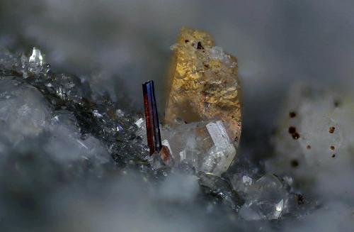 Aeschynite-(Y)<br />Lohning Quarry (Lohninger Quarry), Hüttwinkl Valley, Rauris Valley, Zell am See District, Hohe Tauern, Salzburg, Austria<br />FOV 3,6 mm<br /> (Author: Gerhard Brandstetter)