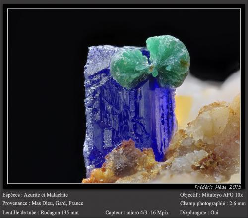 Azurite and Malachite<br />Mas Dieu, Mercoirol, Alès, Gard, Occitanie, France<br />fov 2.6 mm<br /> (Author: ploum)