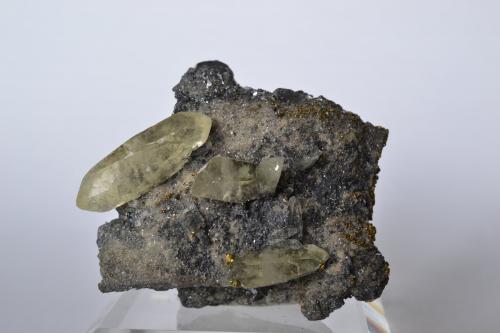 Calcita, Galena<br />Mina Sweetwater, Ellington, Distrito Viburnum Trend, Condado Reynolds, Missouri, USA<br />4,5 x 4 x 2,5 cm<br /> (Autor: Raúl S. Llorente)