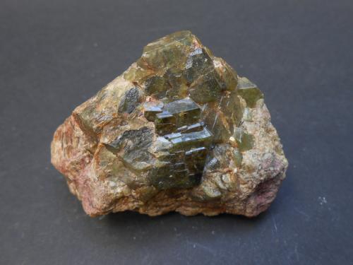Andradita<br />Bamian Province, Afghanistan<br />6,5 x 5 x 4 cm<br /> (Autor: Antonio Alcaide)