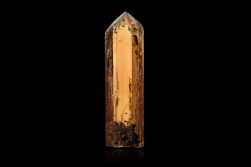 Topaz<br />Topaz Mine, Antonio Pereira District, Ouro Preto, Minas Gerais, Brazil<br />3,5	x	2,0	x	12,0	cm<br /> (Author: MIM Museum)