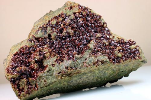 Grossular<br />Piedra Parada (Las Vigas), Municipio Tatatila, Veracruz (Veracruz de Ignacio de la Llave), Mexico<br />19.6 x 12.2 x 7.8 centimeters<br /> (Author: Ricardo Melendez)