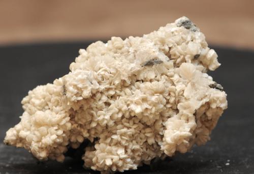 Stilbite<br />Teeters Quarry, Gettysburg,  Adams County, Pennsylvania, USA<br />8.6 x 4.8 x 2.8 cm<br /> (Author: steven calamuci)