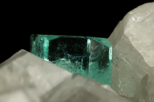 Beryl (Var. Emerald), Calcite, Pyrite<br />Muzo mining district, La Pava Mine, Quípama, Municipio Muzo, Western Emerald Belt, Boyacá Department, Colombia<br />85x62x64mm, xl=8x9mm<br /> (Author: Fiebre Verde)