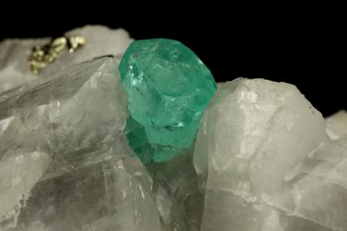 Beryl (Var. Emerald), Calcite, Pyrite<br />Muzo mining district, La Pava Mine, Quípama, Municipio Muzo, Western Emerald Belt, Boyacá Department, Colombia<br />85x62x64mm, xl=8x9mm<br /> (Author: Fiebre Verde)