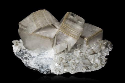 Calcite and Chalcopyrite<br />Chenzhou Prefecture, Hunan Province, China<br />34,0	x	24,0	x	20,0	cm<br /> (Author: MIM Museum)