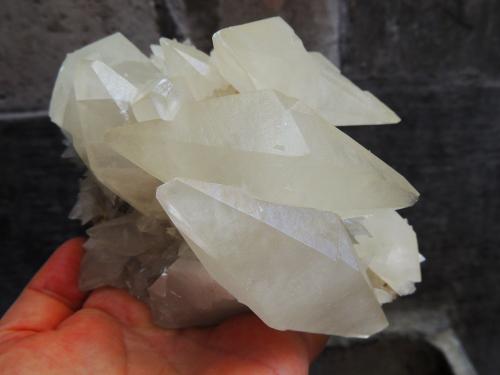 Calcite<br />El Carrizal Mining Group, La Llave, Zimapán, Municipio Zimapán, Hidalgo, Mexico<br />16.5 x 13 x 13 centimeters<br /> (Author: Ricardo Melendez)