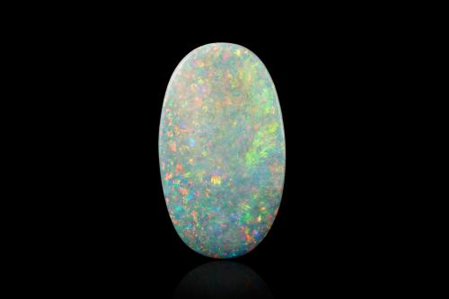 Opal<br />Coober Pedy, Central North, Australia Meridional, Australia<br />7,0	x	4,0	x	1,0	cm<br /> (Author: MIM Museum)