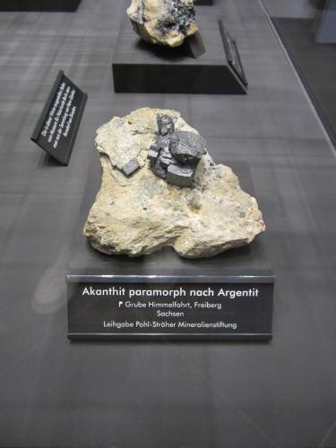 Acanthite paramorph after argentite<br />Himmelfahrt Mine, Freiberg, Freiberg District, Erzgebirgskreis, Saxony/Sachsen, Germany<br />Specimen size ~ 9 cm<br /> (Author: Tobi)