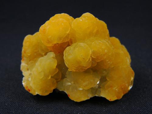 Smithsonite<br />San Antonio Mine (San Antonio el Grande Mine), East Camp, Santa Eulalia District, Municipio Aquiles Serdán, Chihuahua, Mexico<br />5.4 x 4.3 x 3.5 centimeters<br /> (Author: Ricardo Melendez)