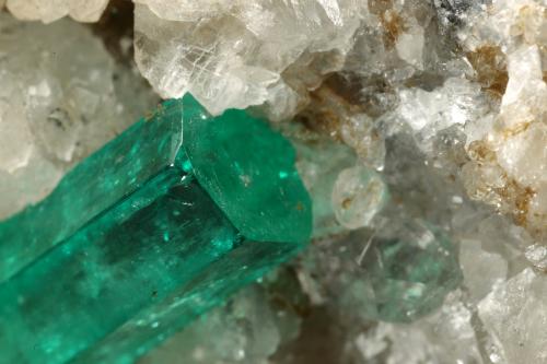 Beryl (variety emerald), Calcite, Pyrite, Quartz<br />Muzo mining district, Western Emerald Belt, Boyacá Department, Colombia<br />56x46x34mm, xl=13mm<br /> (Author: Fiebre Verde)