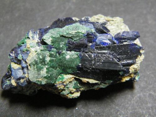 Azurite<br />Tsumeb Mine, Tsumeb, Otjikoto Region, Namibia<br />40x25x20mm<br /> (Author: Heimo Hellwig)