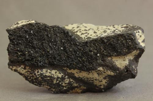 Povondraita<br />Distrito Alto Chapare, Provincia Chapare, Departamento Cochabamba, Bolivia<br />40x26x18 mm<br /> (Autor: Juan Espino)