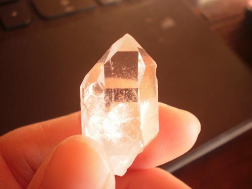 Quartz<br />East Coleman Mine, Jessieville, Garland County, Arkansas, USA<br />2.5 cm tall x 1.6 cm wide<br /> (Author: Reelgoodwoman)