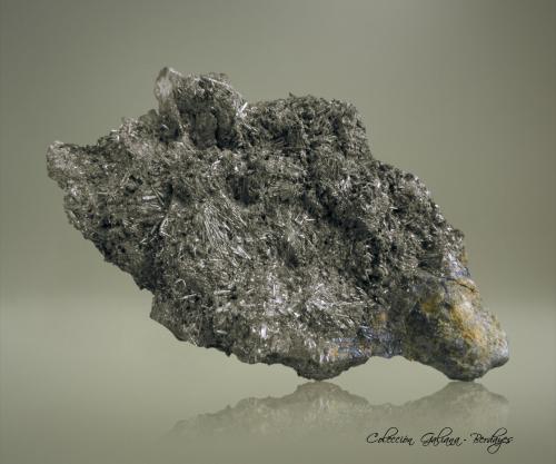 Cilindrita<br />Mina Trinacria, Callipampa, Provincia Poopó, Departamento Oruro, Bolivia<br />116 x 63 x 50 mm.<br /> (Autor: Rafael Galiana)