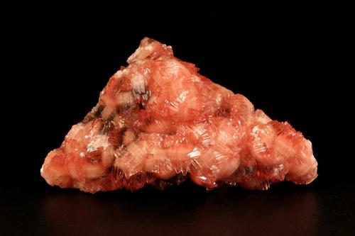 Rhodochrosite, Manganite<br />Mina N'chwaning I, Zona minera N'Chwaning, Kuruman, Kalahari manganese field (KMF), Provincia Septentrional del Cabo, Sudáfrica<br />64x37x27mm<br /> (Author: Fiebre Verde)