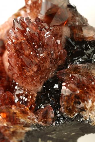 Rhodochrosite, Manganite<br />N'Chwaning mining area, Kuruman, Kalahari manganese field (KMF), Northern Cape Province, South Africa<br />38x39x28mm<br /> (Author: Fiebre Verde)