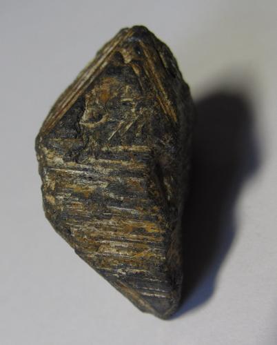 Magnetita<br />Región Vakinankaratra, Madagascar<br />12 x 25 mm.<br /> (Autor: prcantos)
