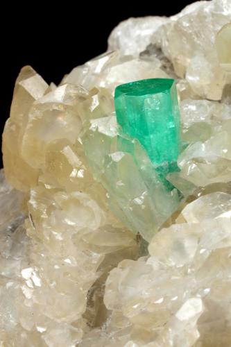 Beryl (variety emerald), Calcite, Dolomite<br />Coscuez mining district, Municipio San Pablo de Borbur, Western Emerald Belt, Boyacá Department, Colombia<br />90x90x80mm, xls=14 & 18mm<br /> (Author: Fiebre Verde)