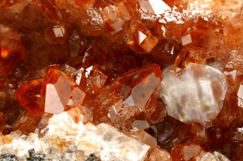 Rhodochrosite, Fluorite, Quartz, Goethite<br />Mina Uchucchacua, Provincia Oyón, Departamento Lima, Perú<br />115x110x50mm<br /> (Author: Fiebre Verde)